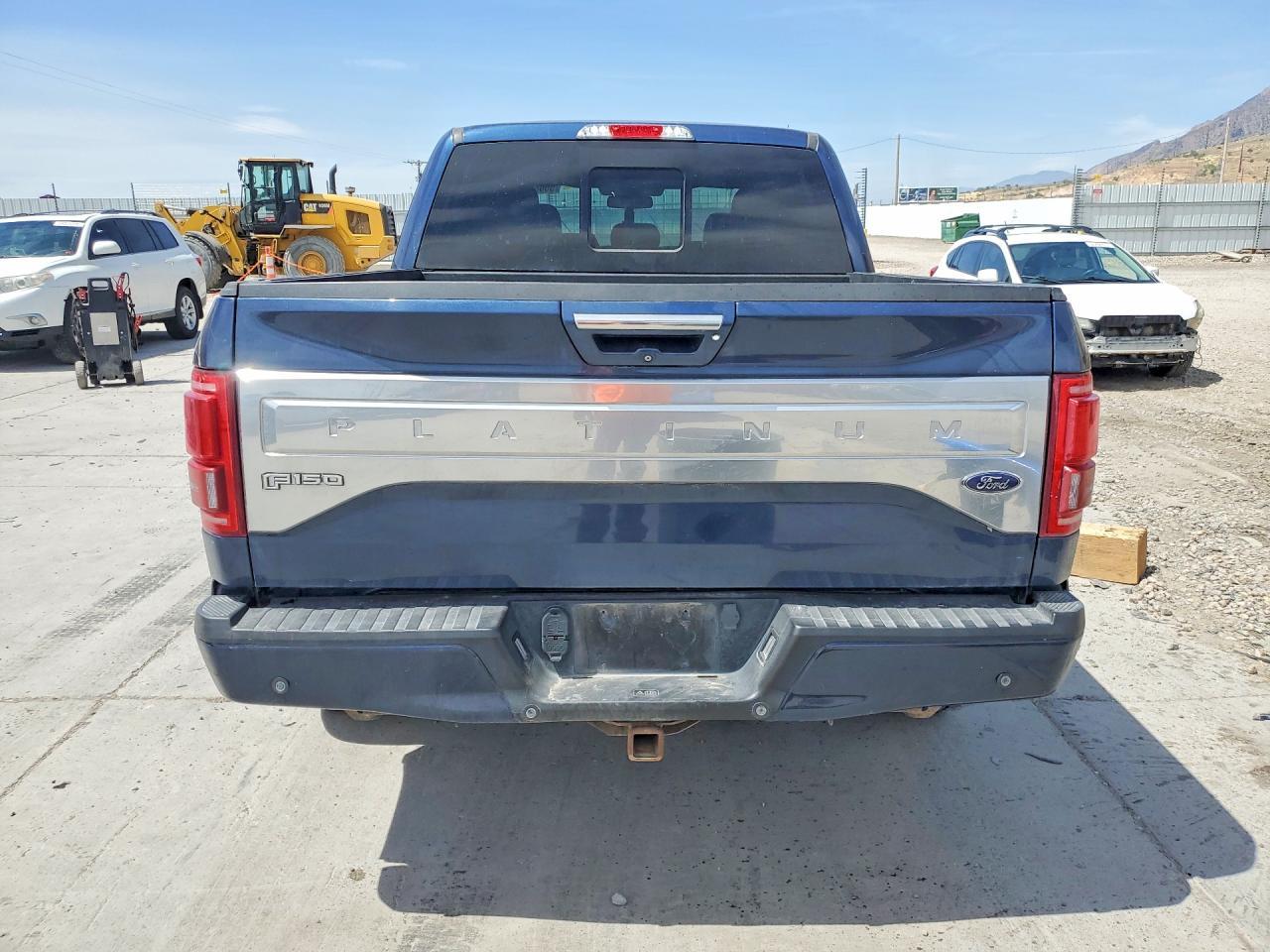 2015 Ford F150 Supercrew - Image 6
