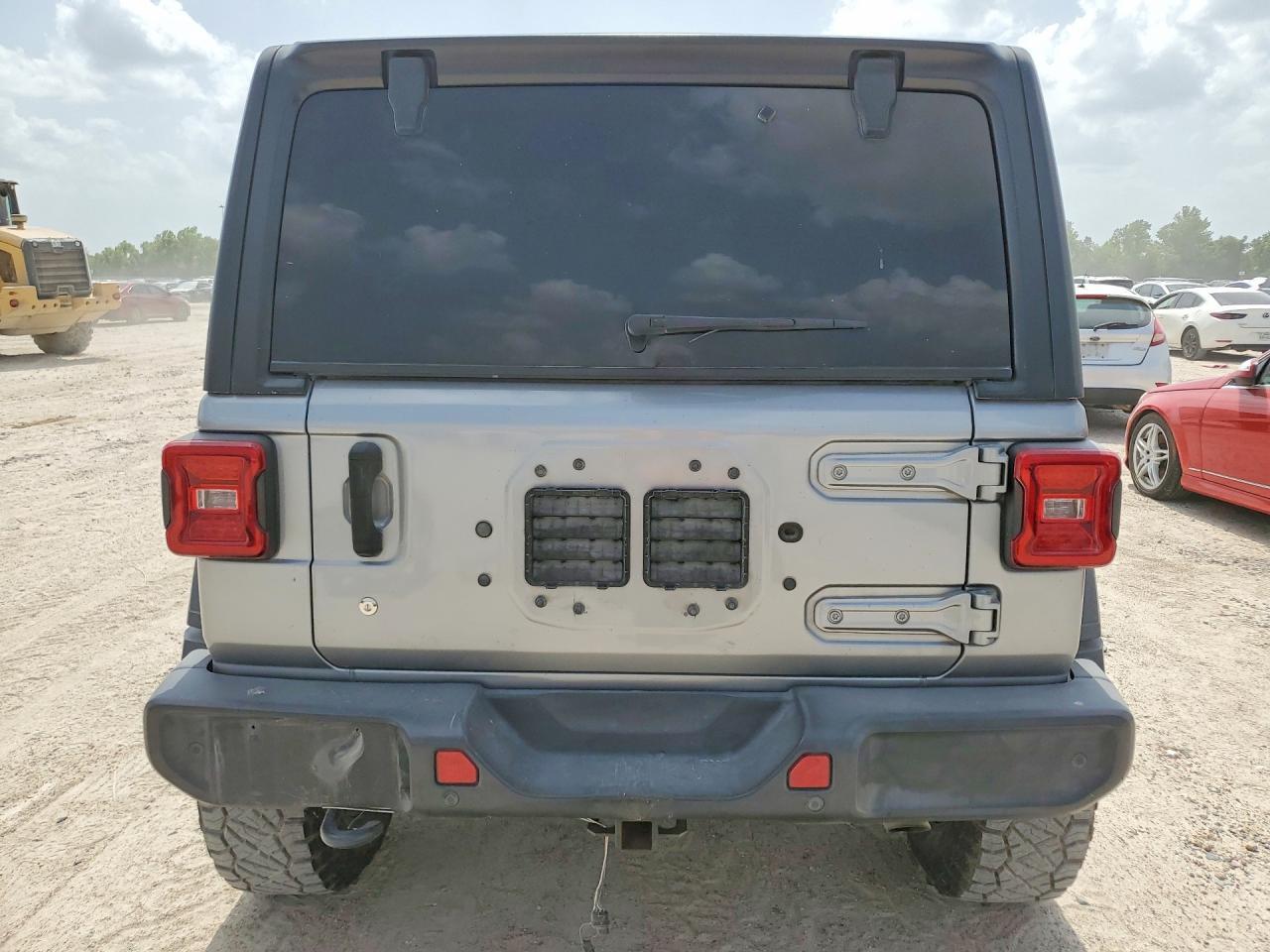 2018 Jeep Wrangler Unlimited Sport - Фото 6