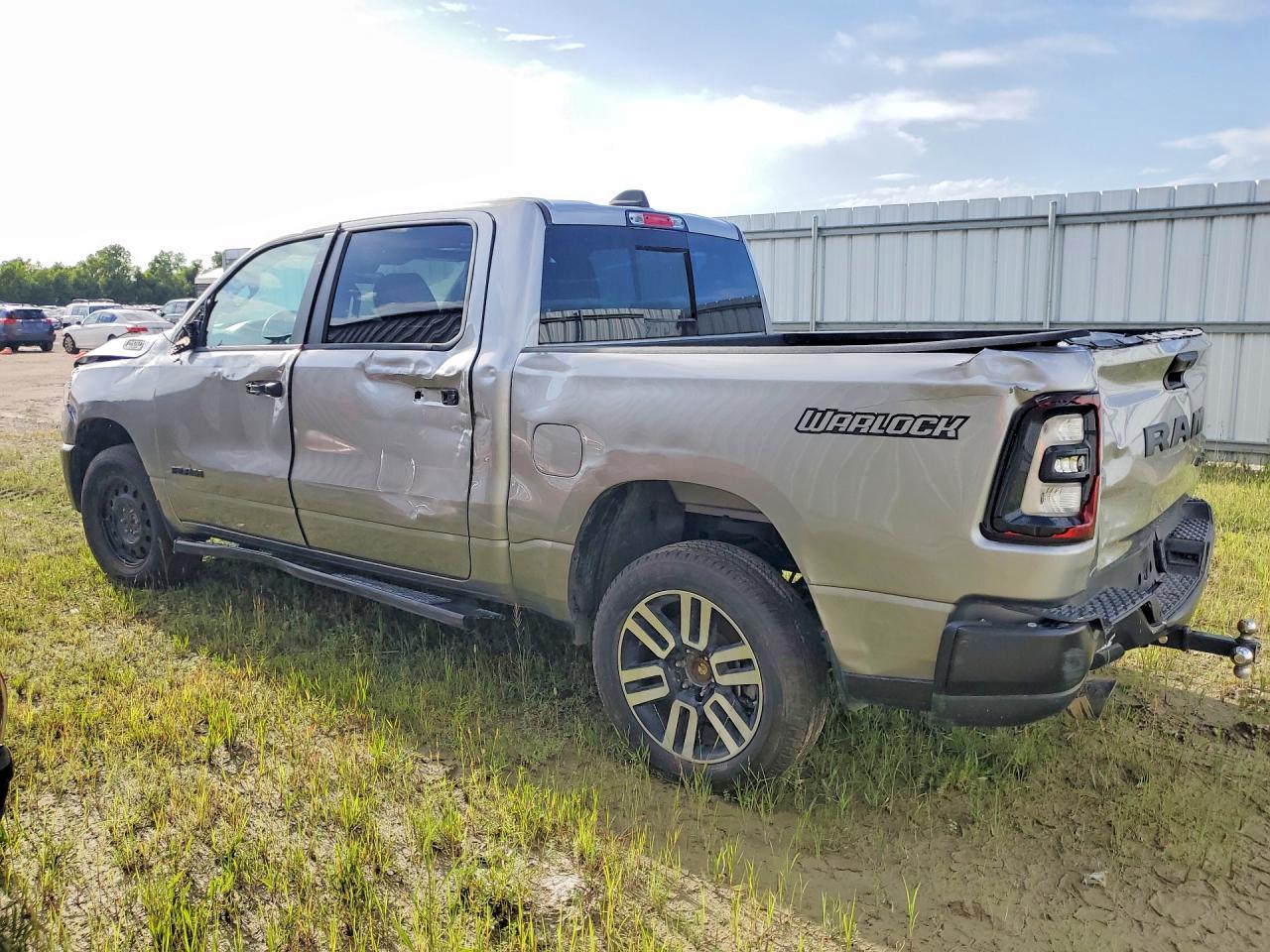 2025 Ram 1500 Tradesman - Image 2