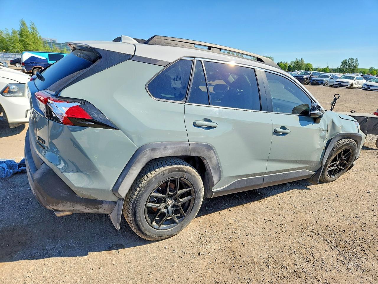 2021 Toyota Rav4 Adventure - Фото 3