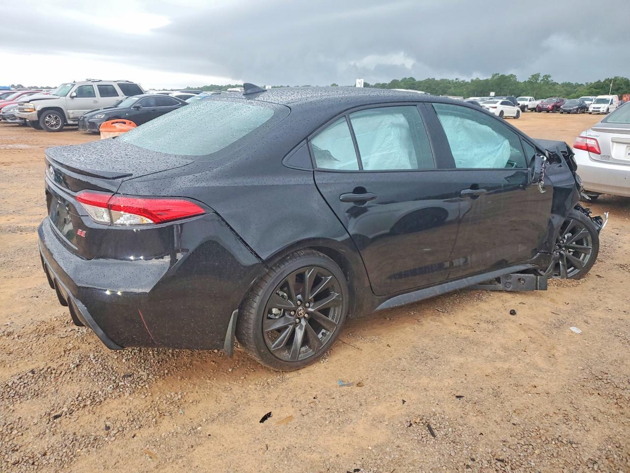 2026 Toyota Corolla Se - Image 3