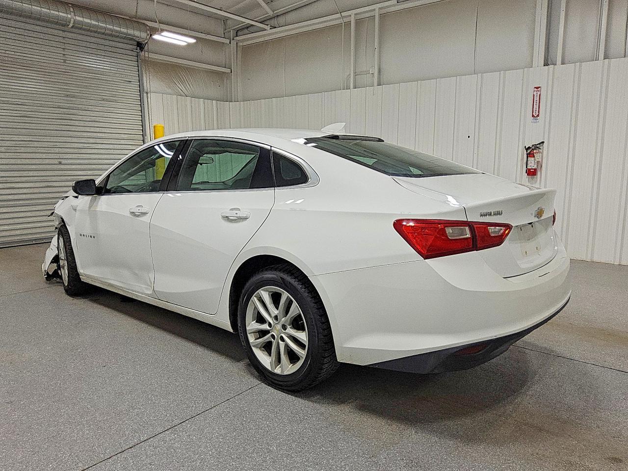 2018 Chevrolet Malibu Lt - Фото 2