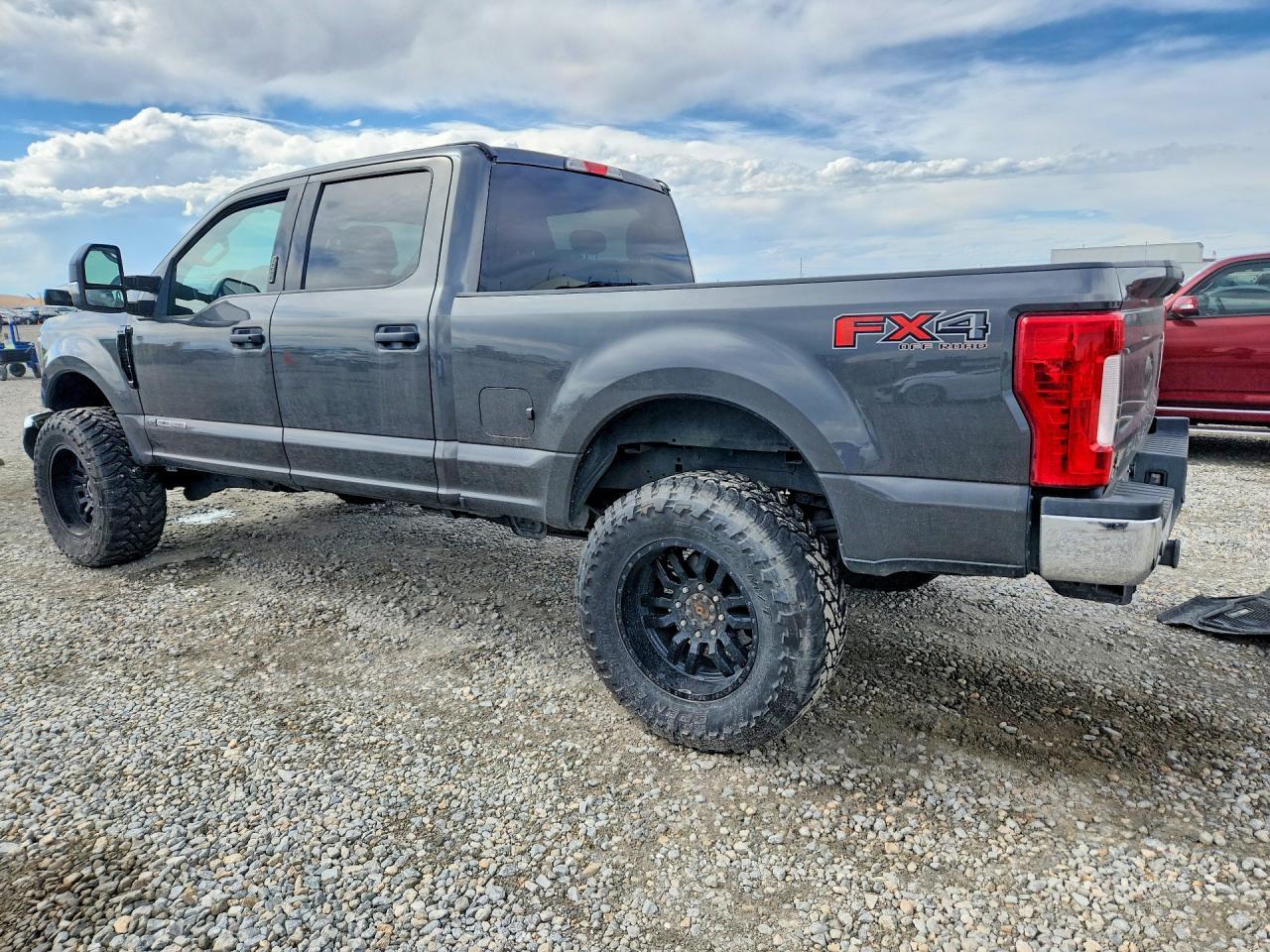 2019 Ford F250 - Фото 2