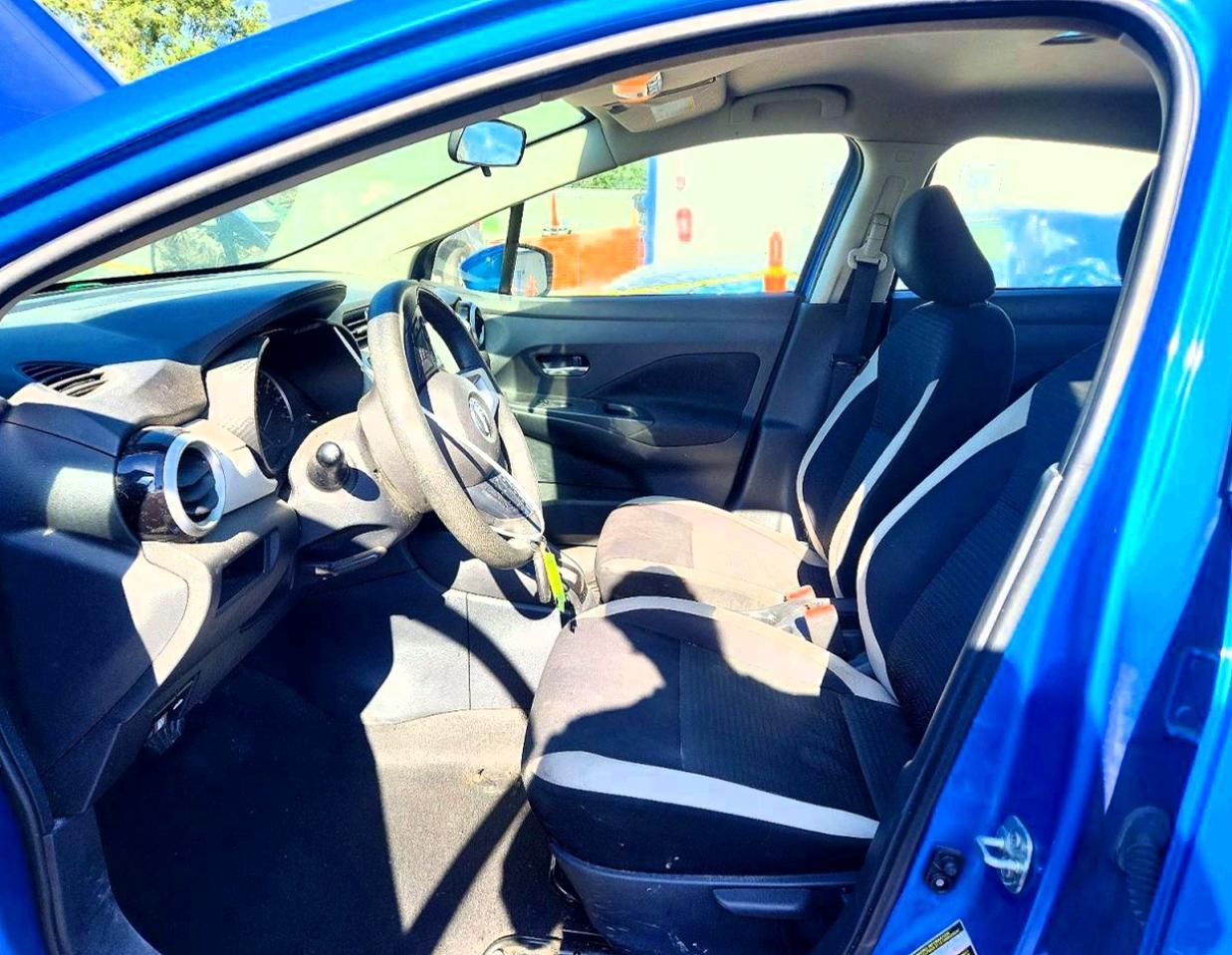 2021 Nissan Versa Sv - Image 7