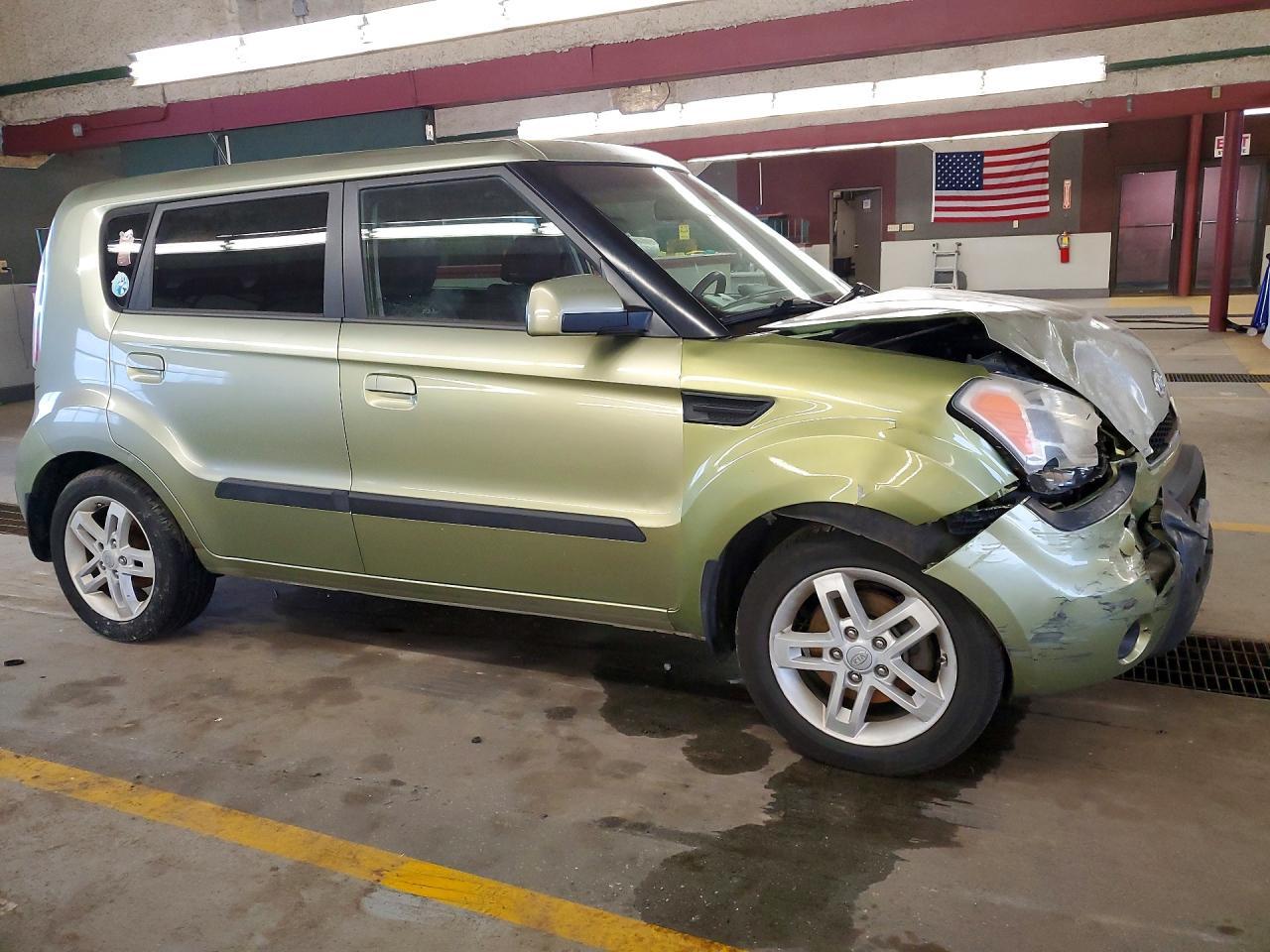 2010 Kia Soul + - Фото 4
