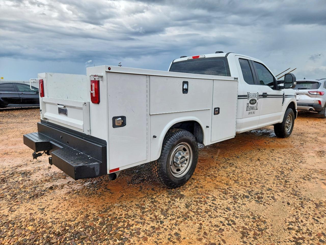 2022 Ford F250 Super Duty - Фото 3