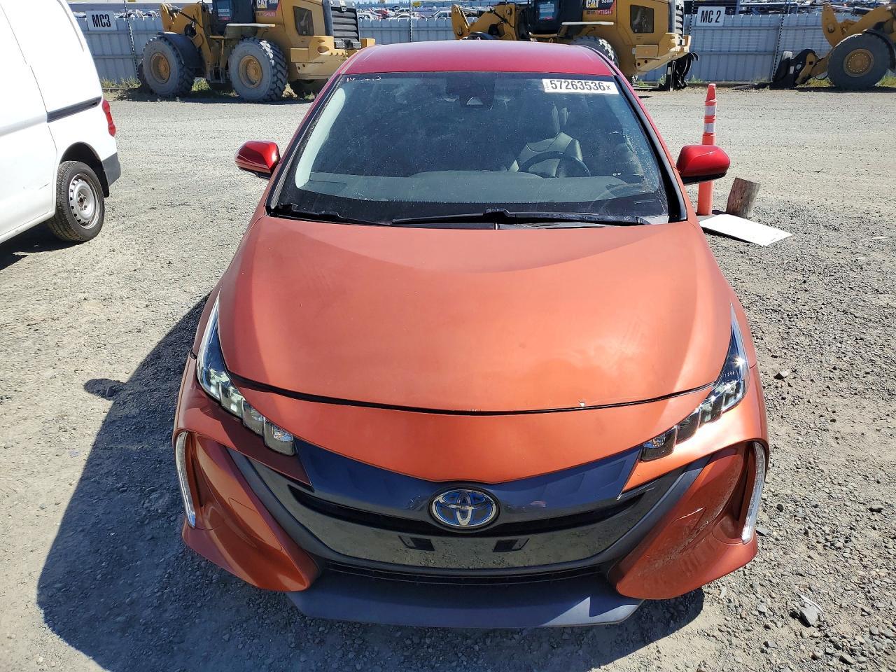 2017 Toyota Prius Prime Premium - Фото 5