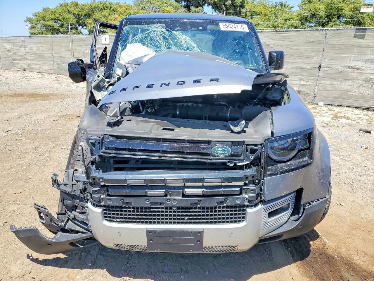 2021 Land Rover Defender 110 Se - Фото 5