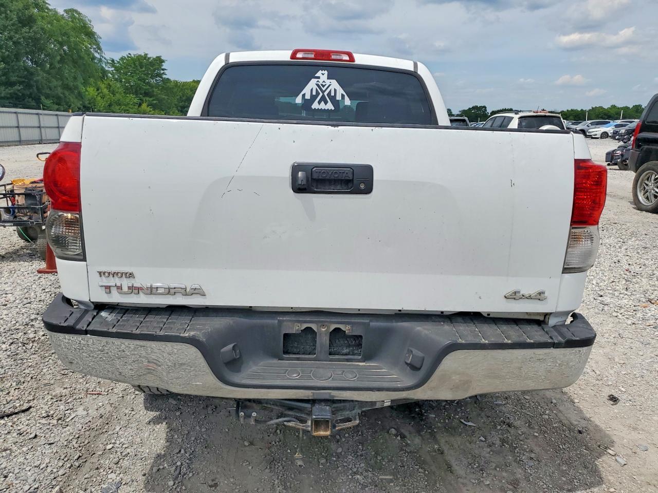 2011 Toyota Tundra Crewmax Sr5 - Image 6