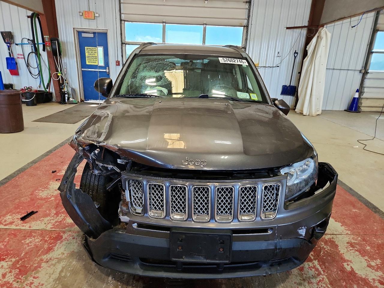 2016 Jeep Compass Latitude - Фото 5