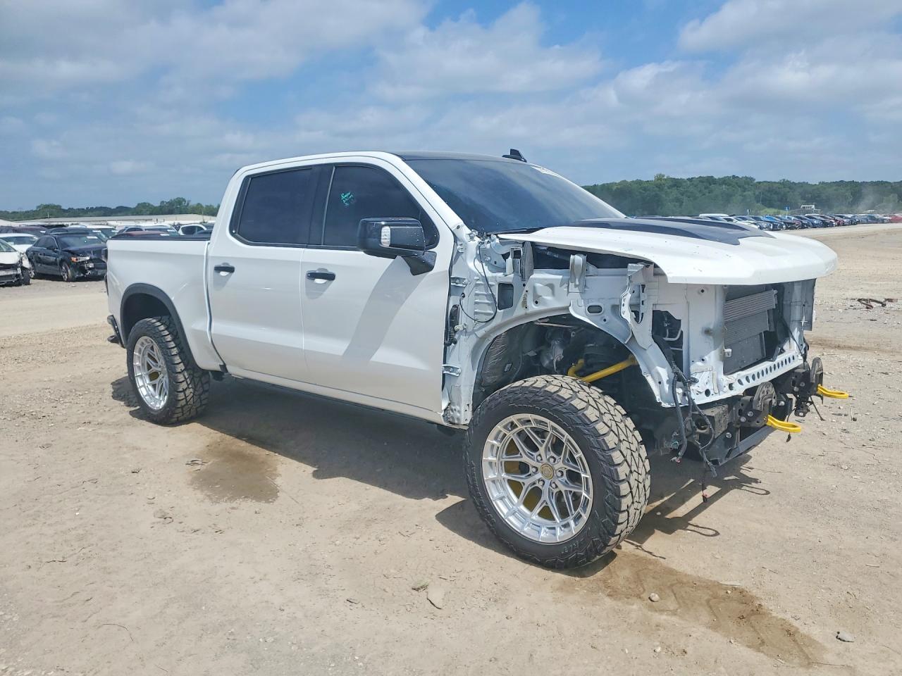 2025 Chevrolet Silverado K1500 Zr2 - Фото 4
