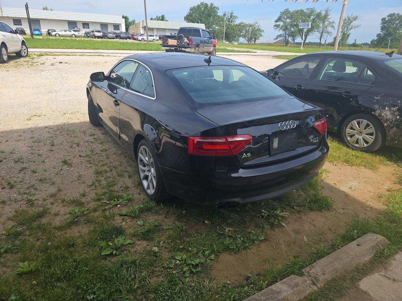 2011 Audi A5 Premium - Фото 3