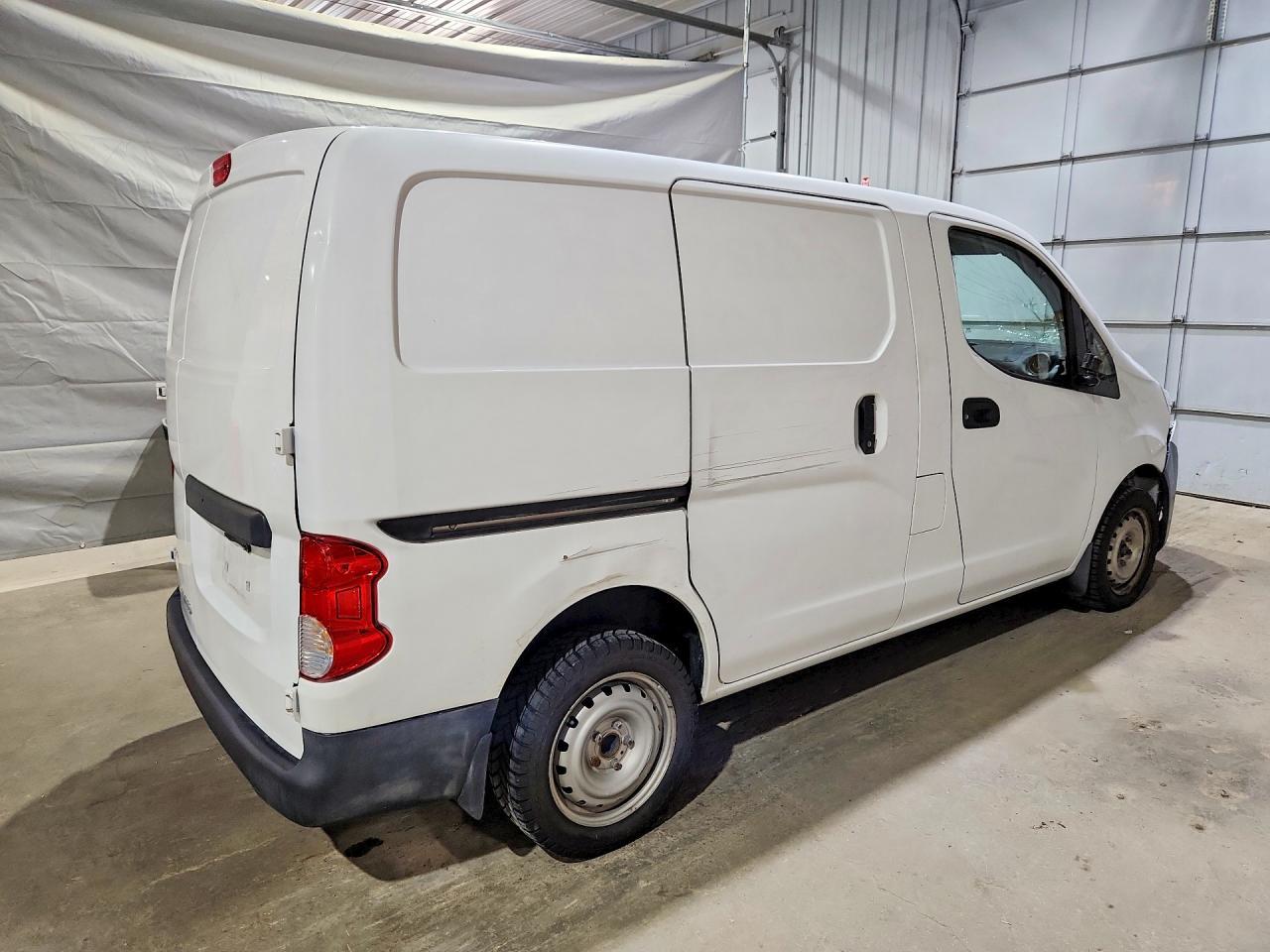 2014 Nissan Nv 2500 - Image 3