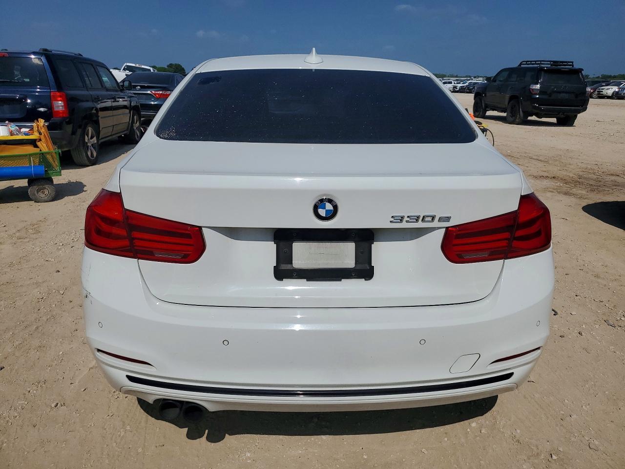 2017 BMW 328I 4Dr - Image 6