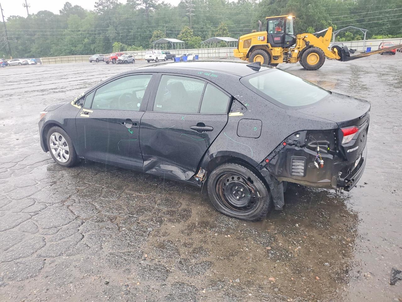 2024 Toyota Corolla Le - Image 2