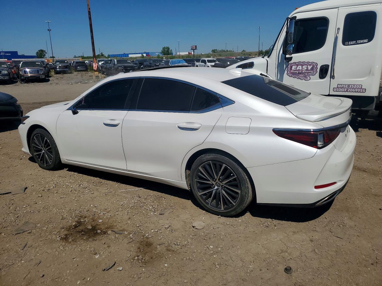 2024 Lexus Es 350 Base - Image 2
