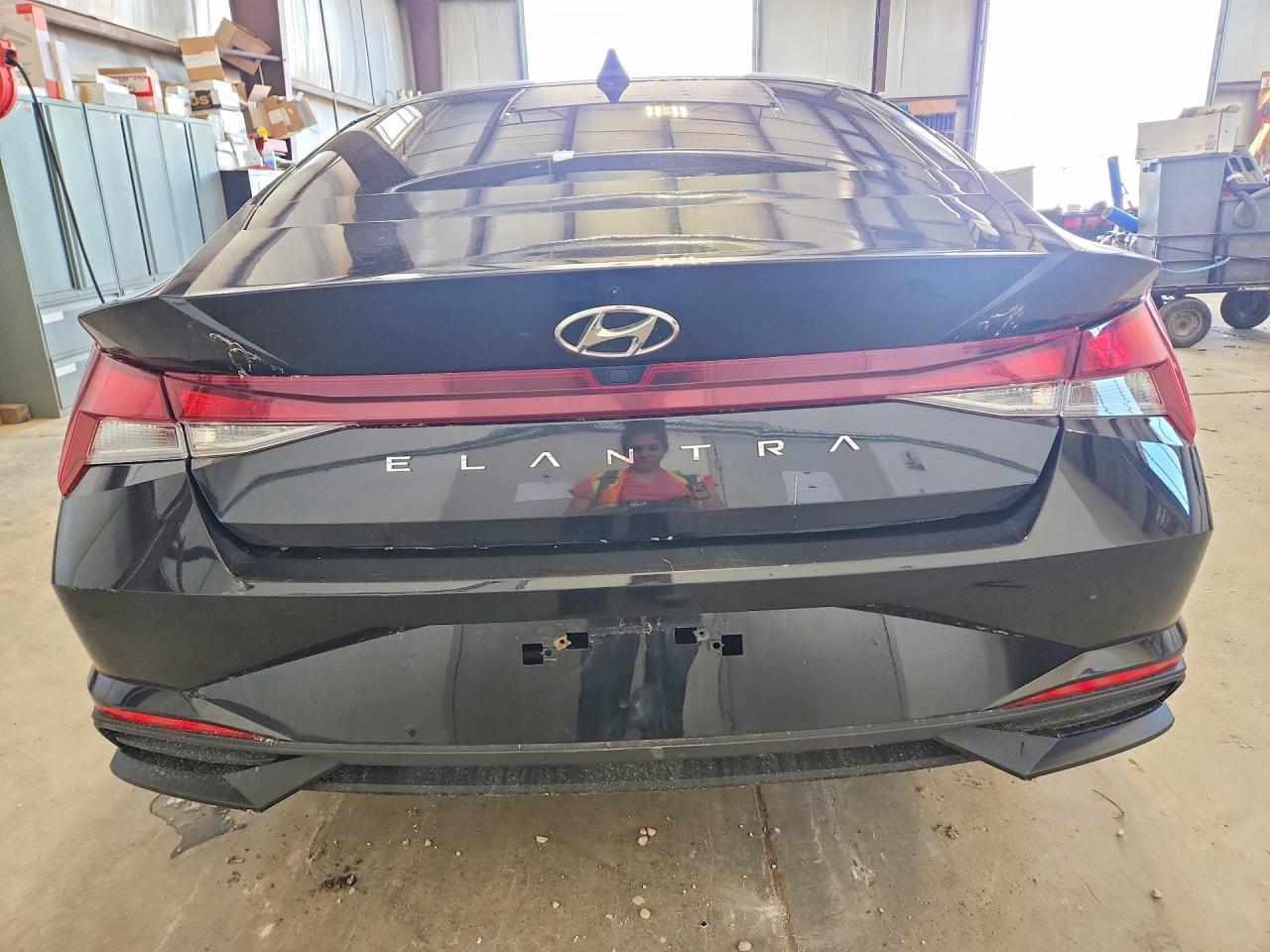 2022 Hyundai Elantra Sel - Image 6