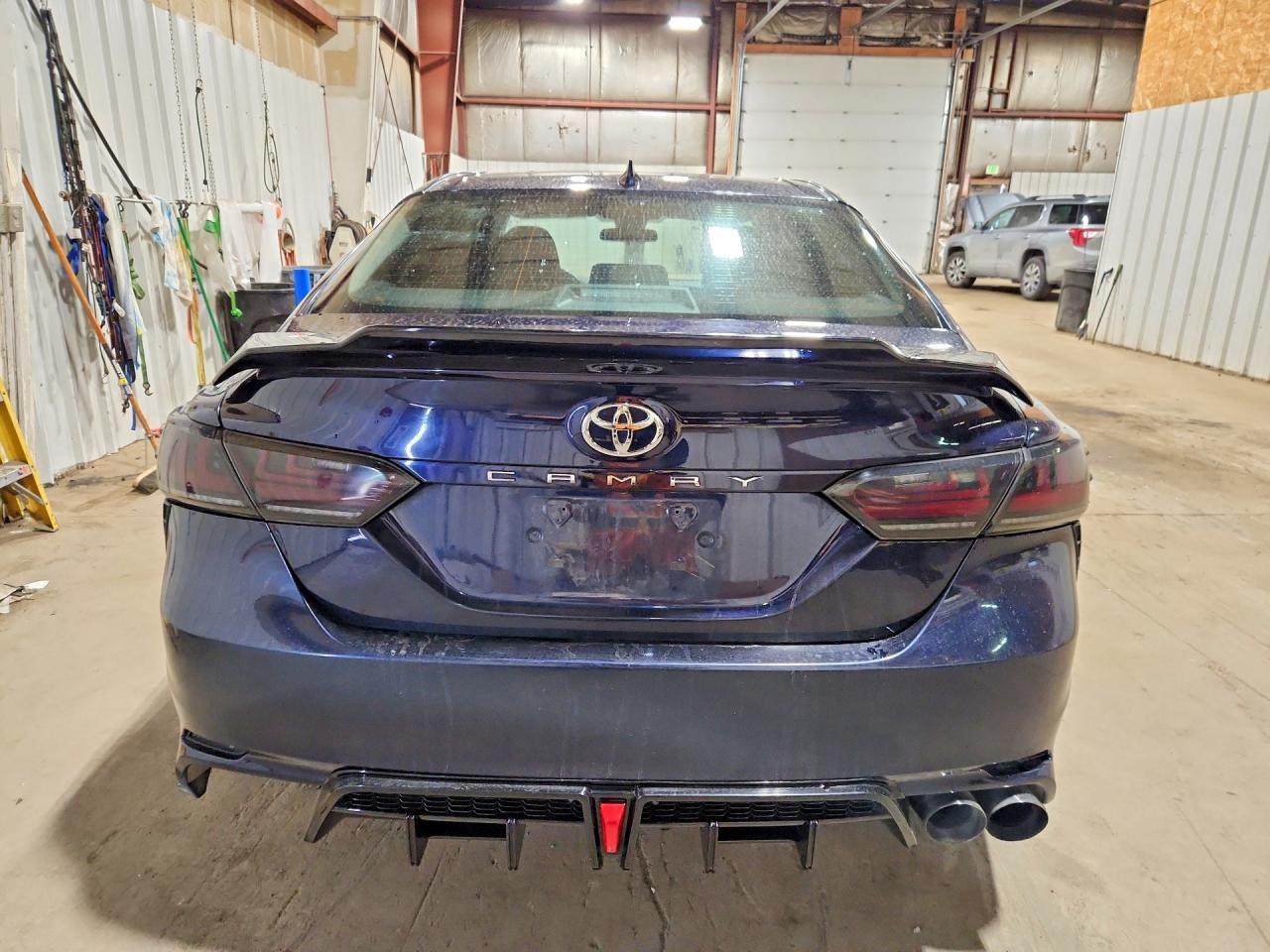 2021 Toyota Camry Se - Фото 6