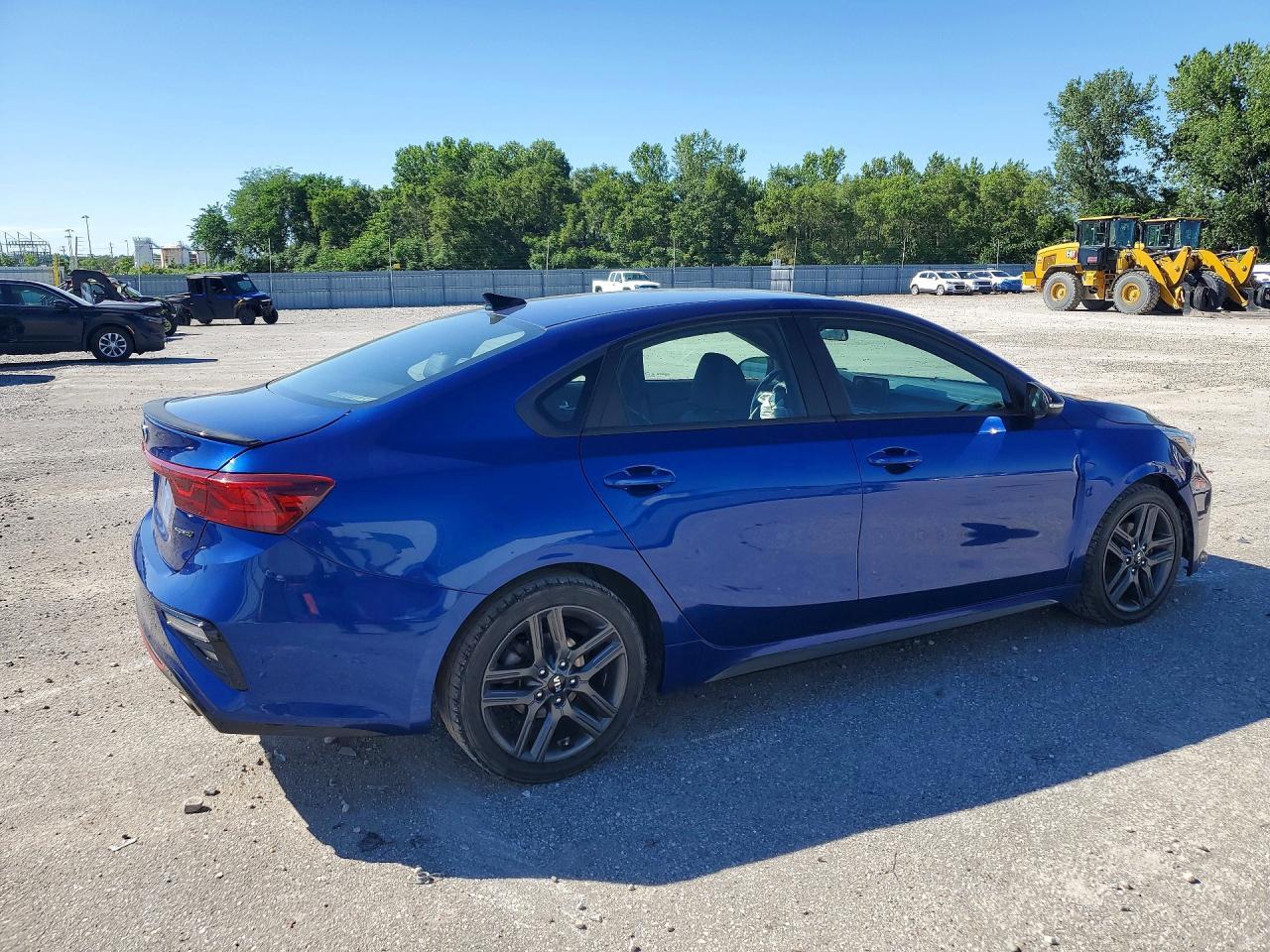 2020 Kia Forte Gt Line - Фото 3