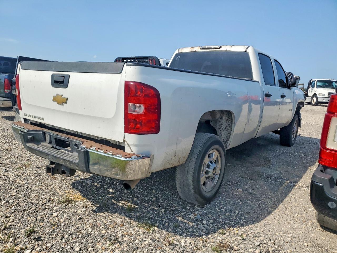 2013 Chevrolet Silverado C2500 Heavy Duty - Фото 4