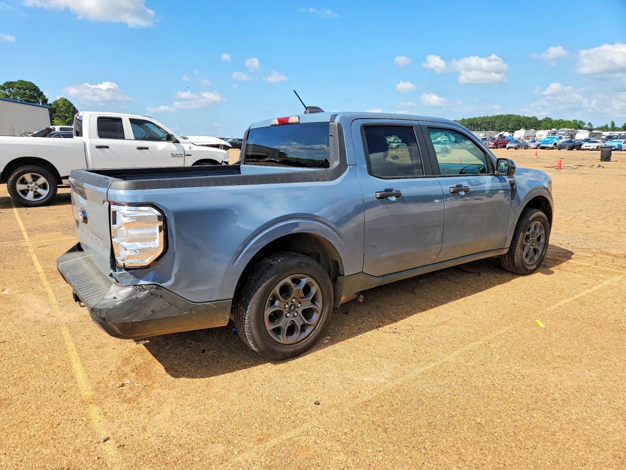 2025 Ford Maverick Xlt - Фото 3