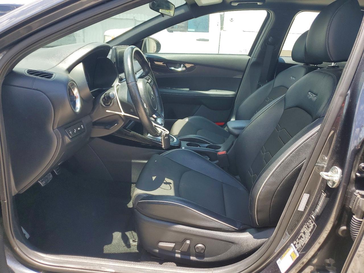 2021 Kia Forte Gt Line - Фото 7