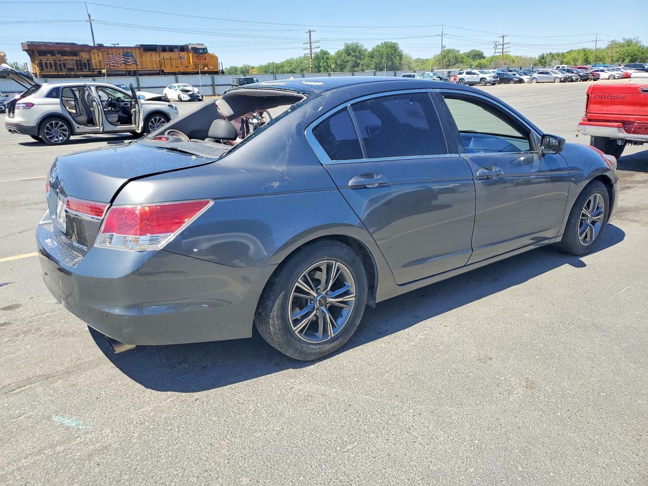 2012 Honda Accord Se - Image 3
