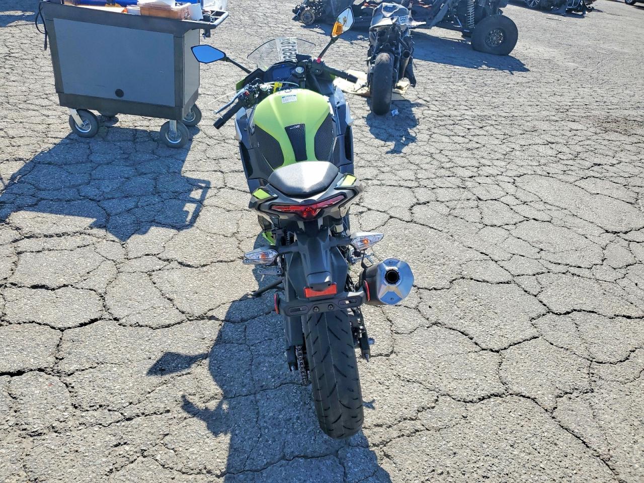 2026 Kawasaki Ex500 - Фото 6