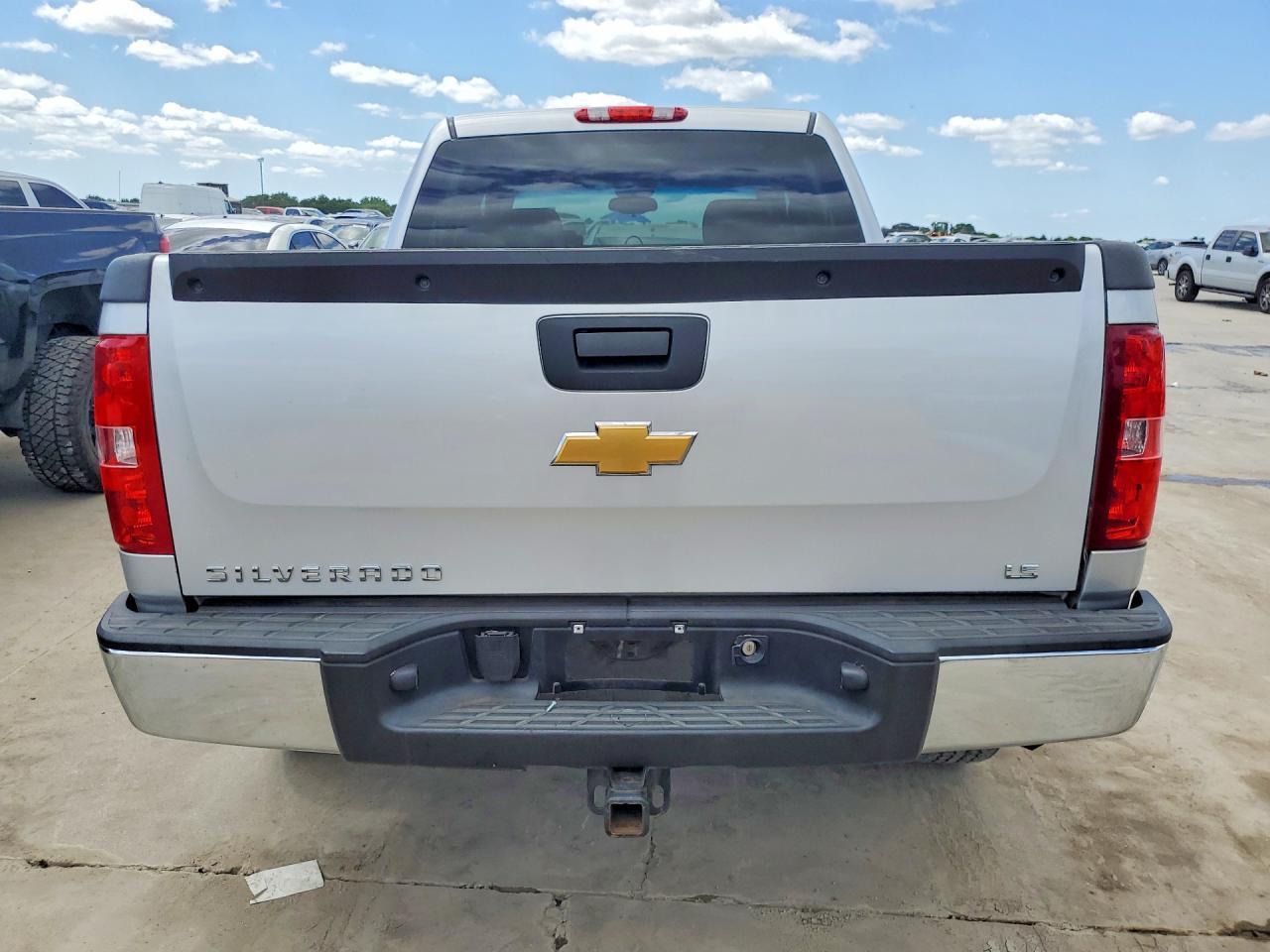 2013 Chevrolet Silverado C1500 Ls - Image 6