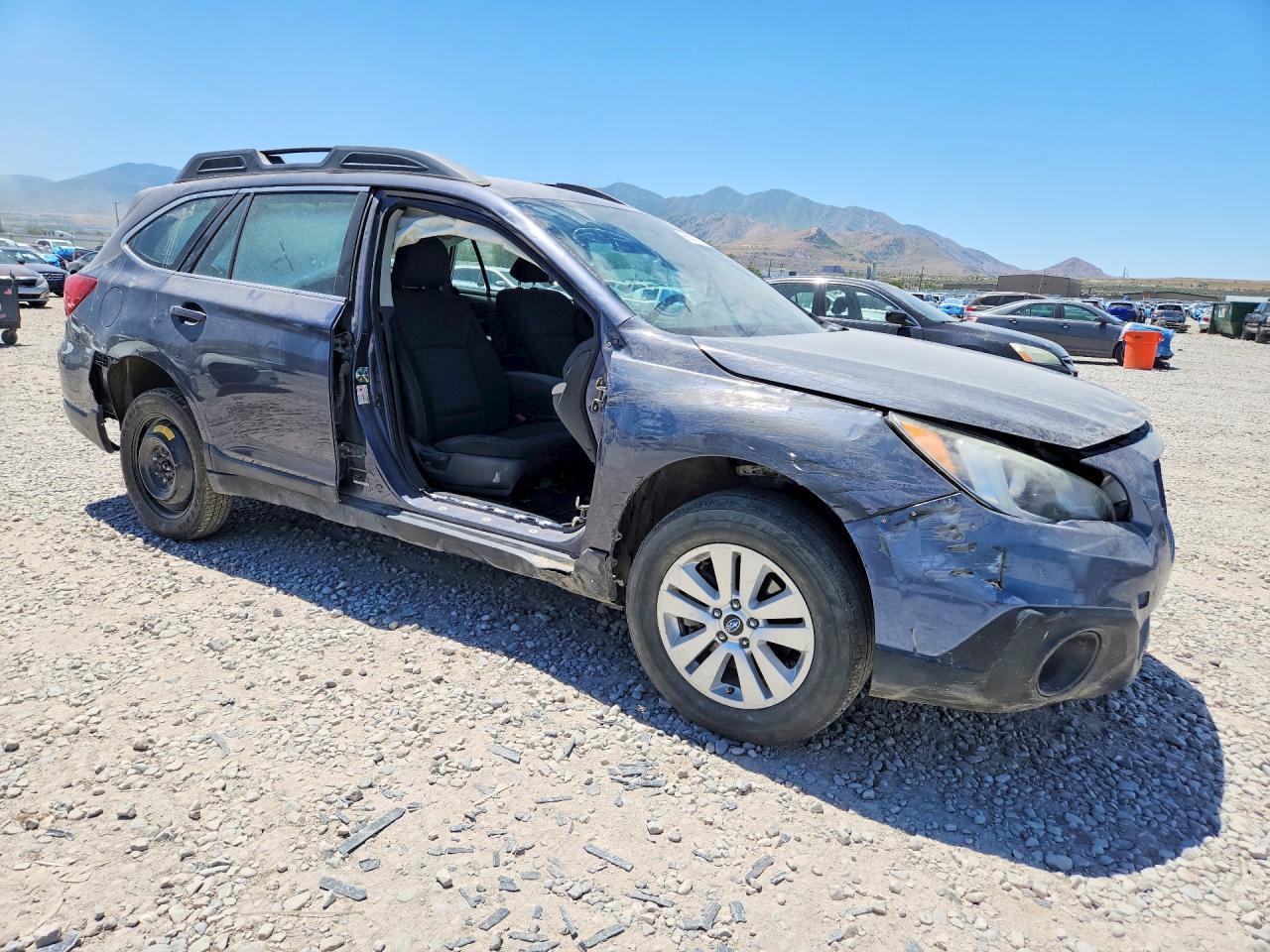 2017 Subaru Outback 2.5I - Image 4