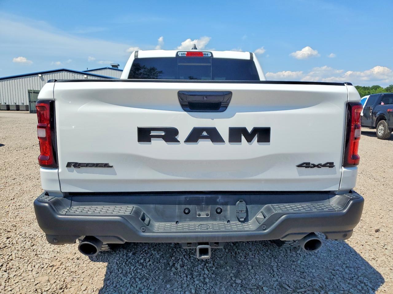 2025 Ram 1500 Rebel - Фото 6