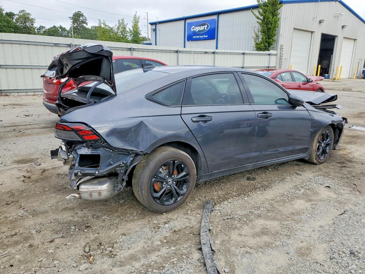 2025 Honda Accord Se - Фото 3