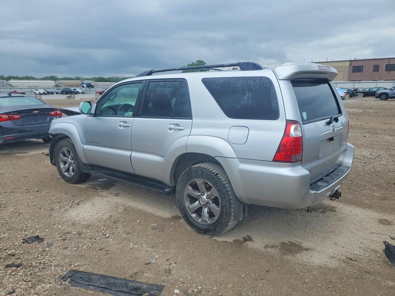2006 Toyota 4Runner Limited - Image 2