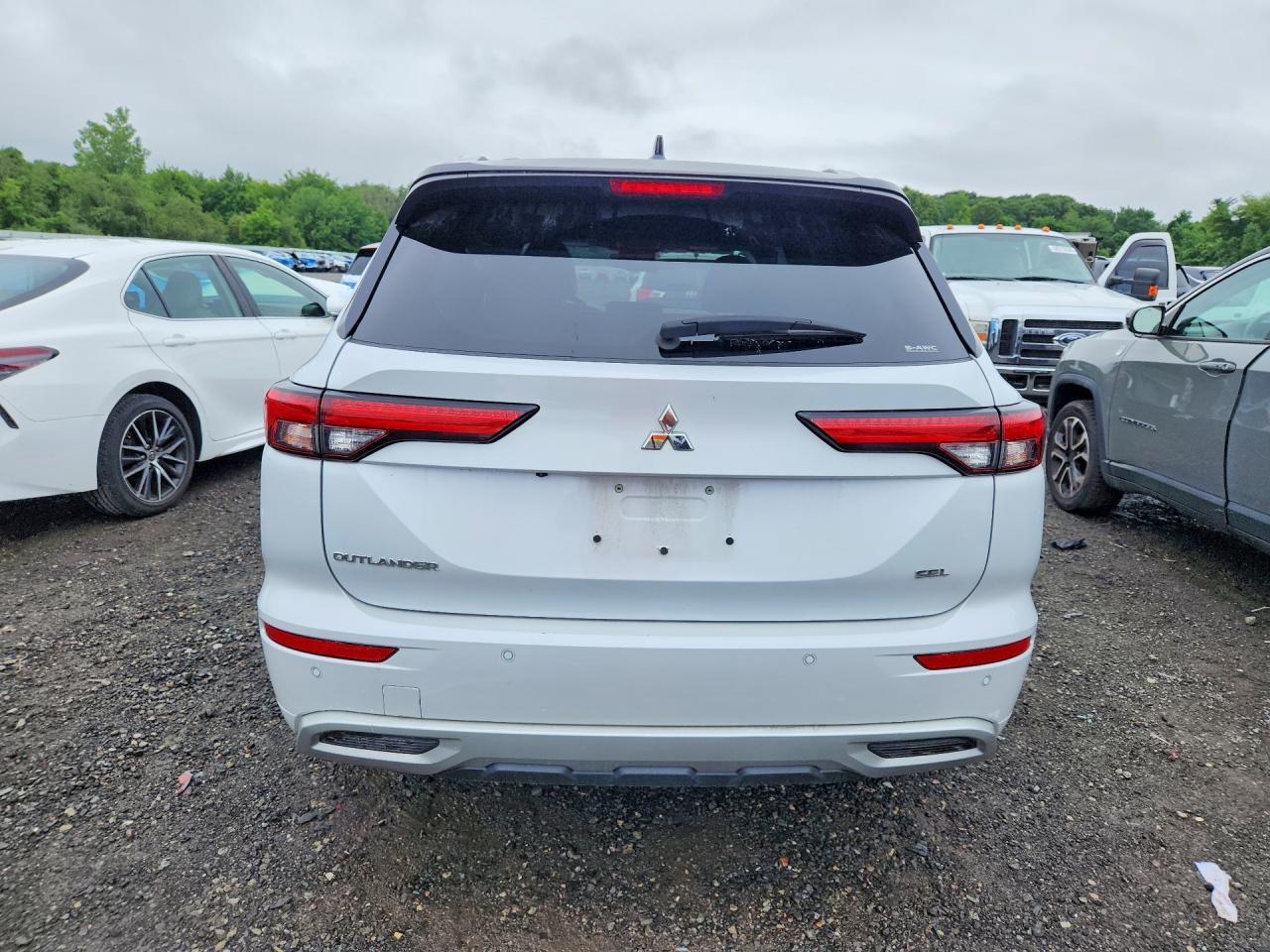 2023 Mitsubishi Outlander Sel - Фото 6