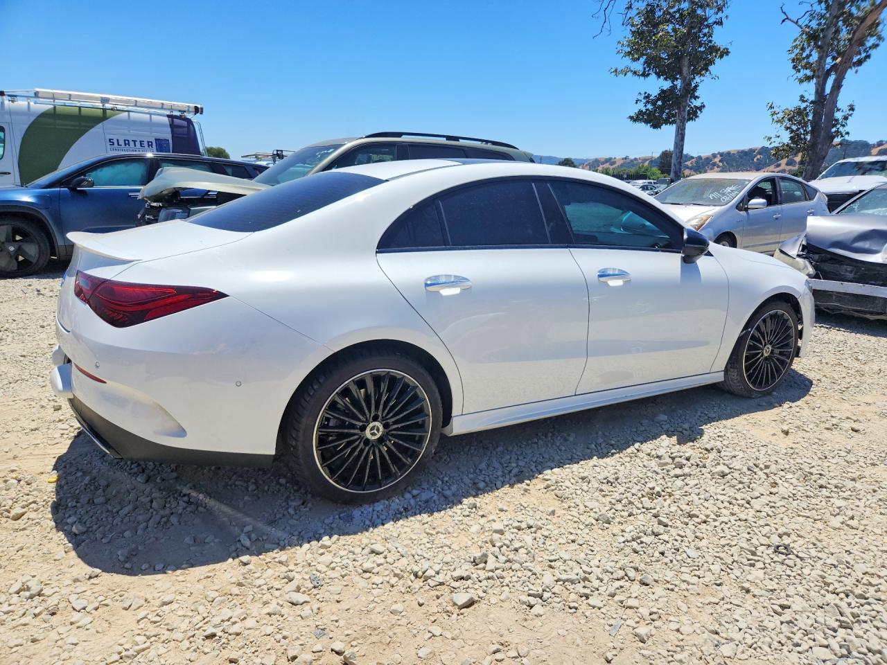 2025 Mercedes-Benz Cla 250 - Фото 3