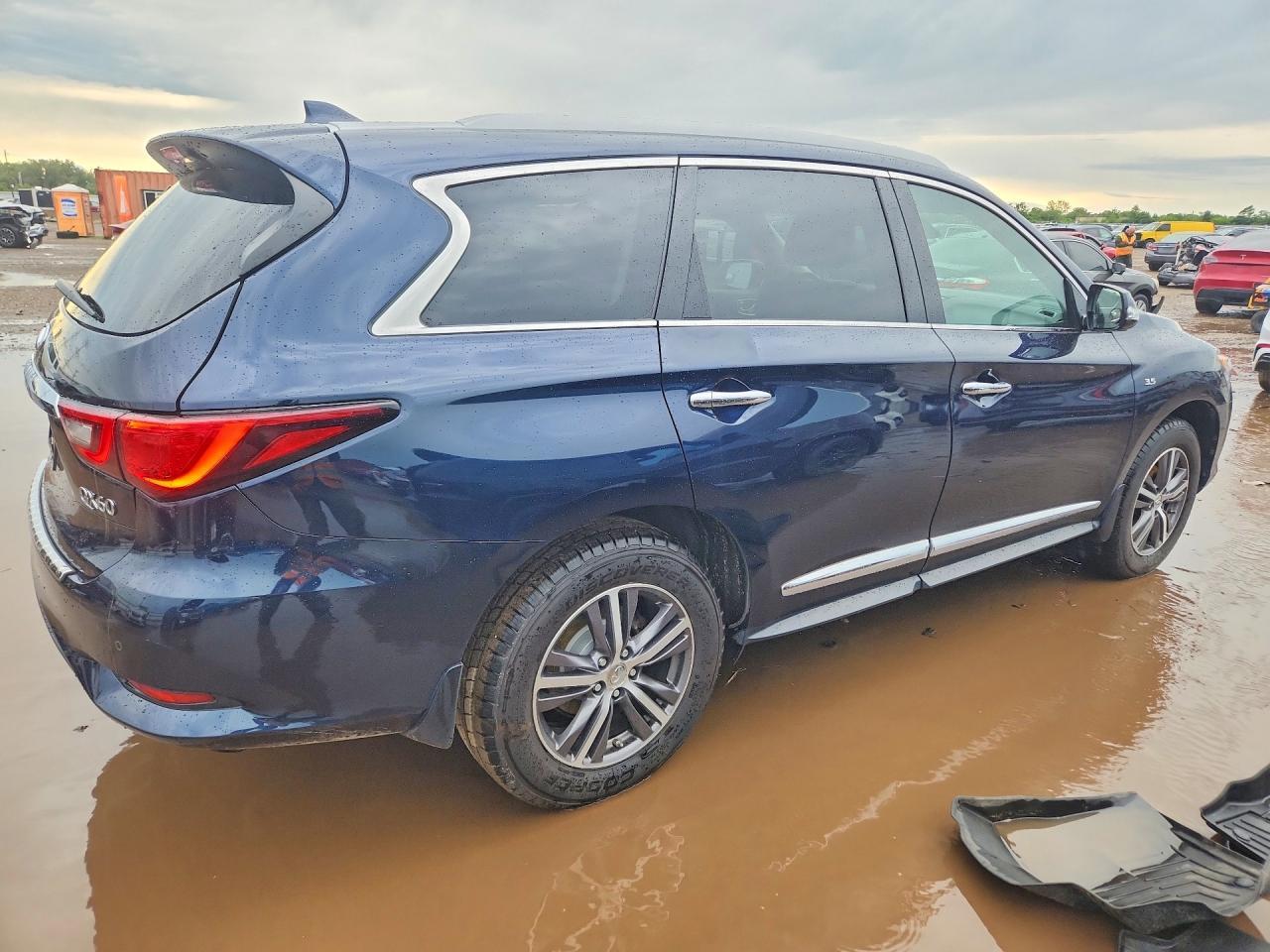 2019 Infiniti Qx60 Luxe - Фото 3