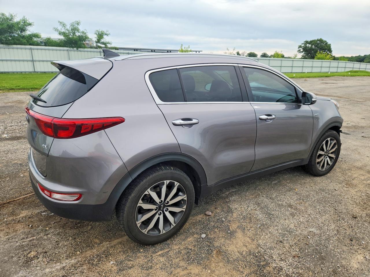2017 Kia Sportage Ex - Фото 3