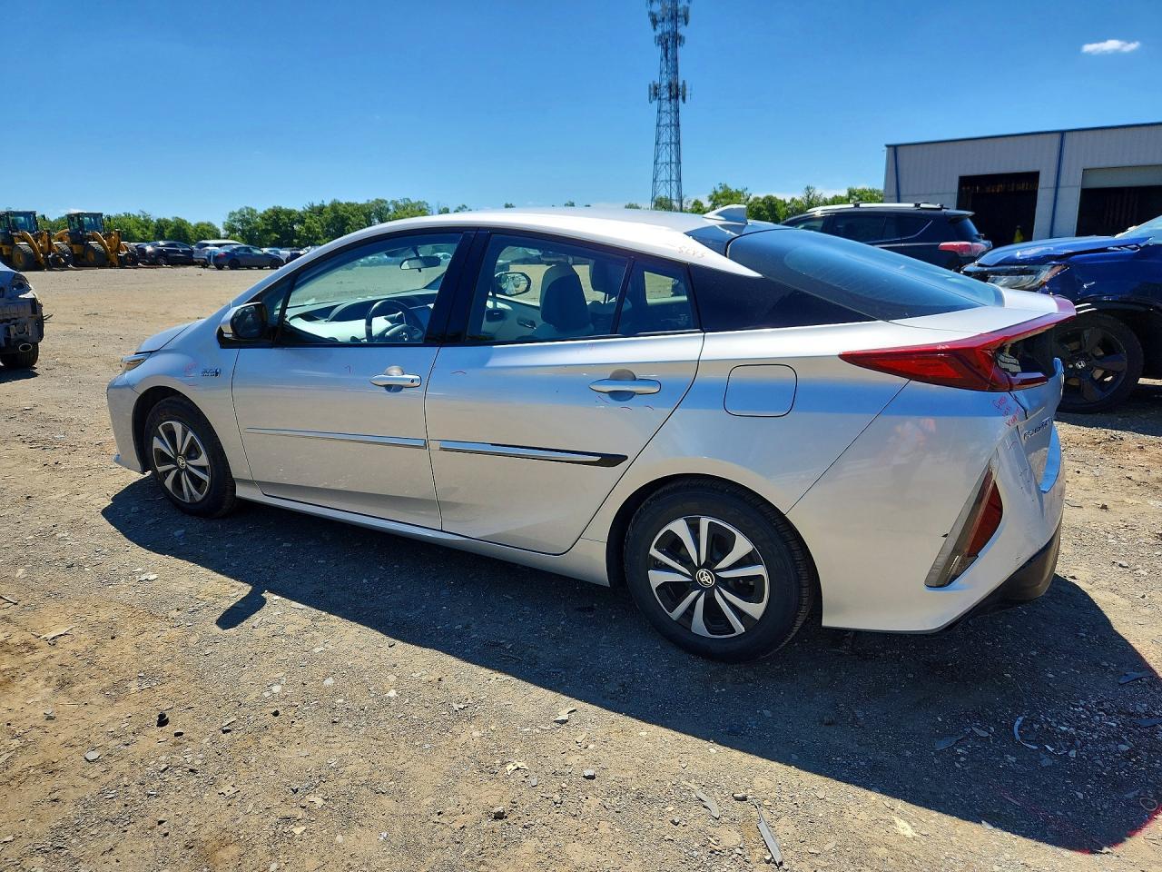 2018 Toyota Prius Prime Premium - Image 2