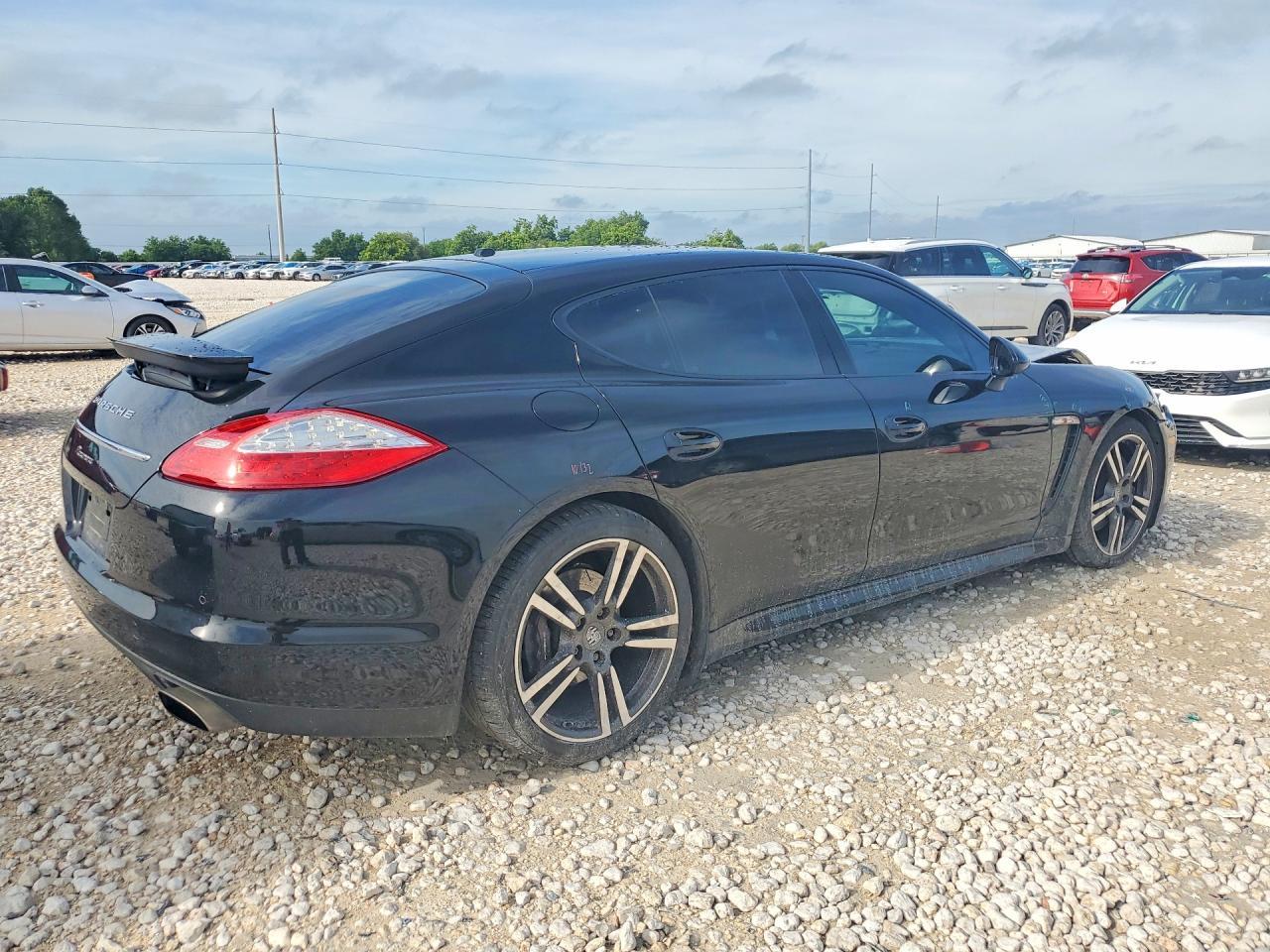 2011 Porsche Panamera 2 - Image 3