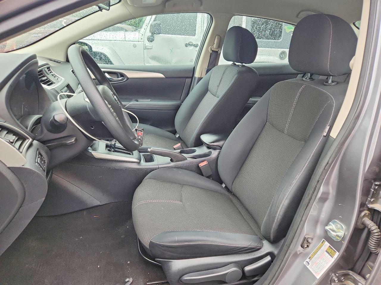 2017 Nissan Sentra S - Фото 7