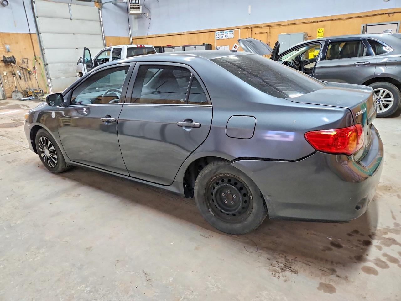 2010 Toyota Corolla Le - Image 2