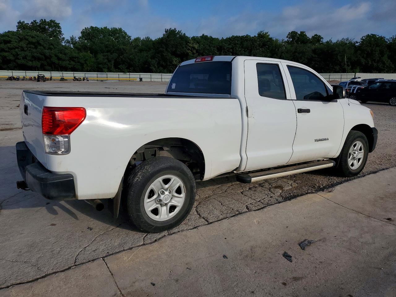 2013 Toyota Tundra Double Cab Sr5 - Фото 3