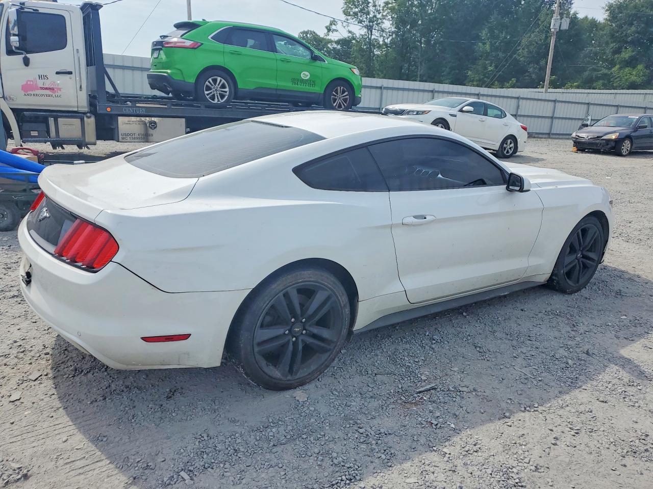 2015 Ford Mustang - Фото 3