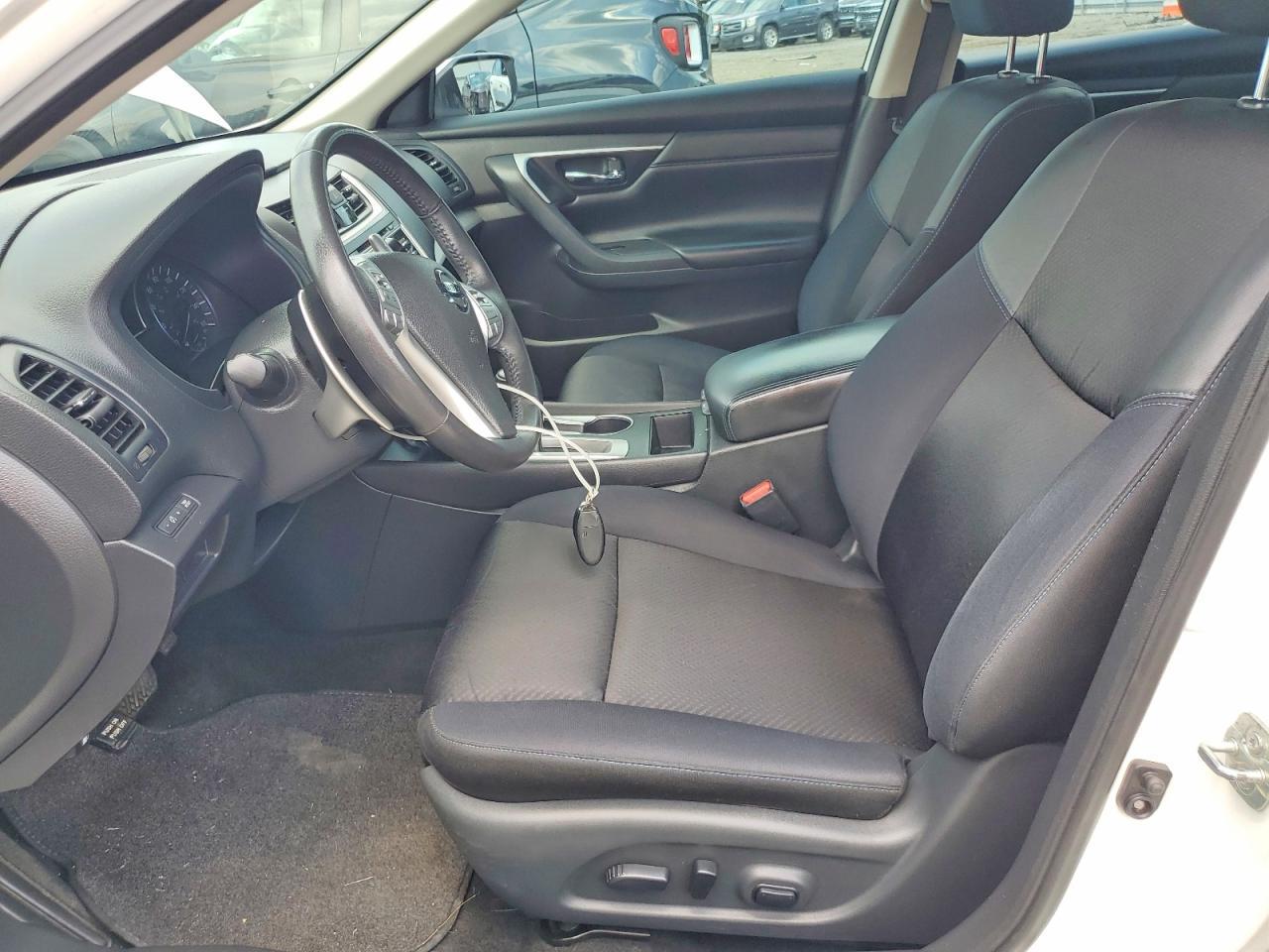 2017 Nissan Altima 2.5 Sr - Image 7