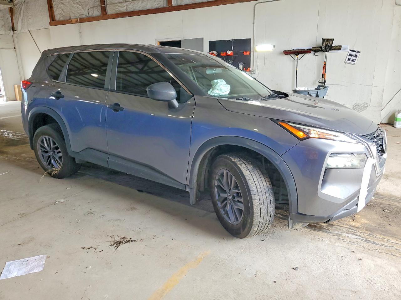 2021 Nissan Rogue S - Фото 4
