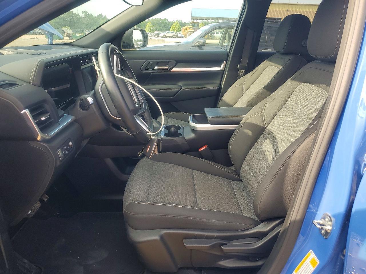 2025 GMC Terrain Elevation - Image 7