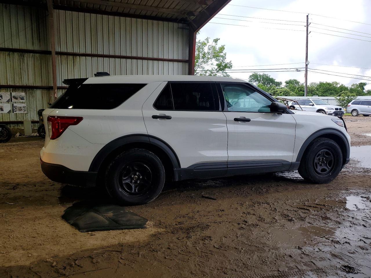 2023 Ford Explorer Police Interceptor - Image 3