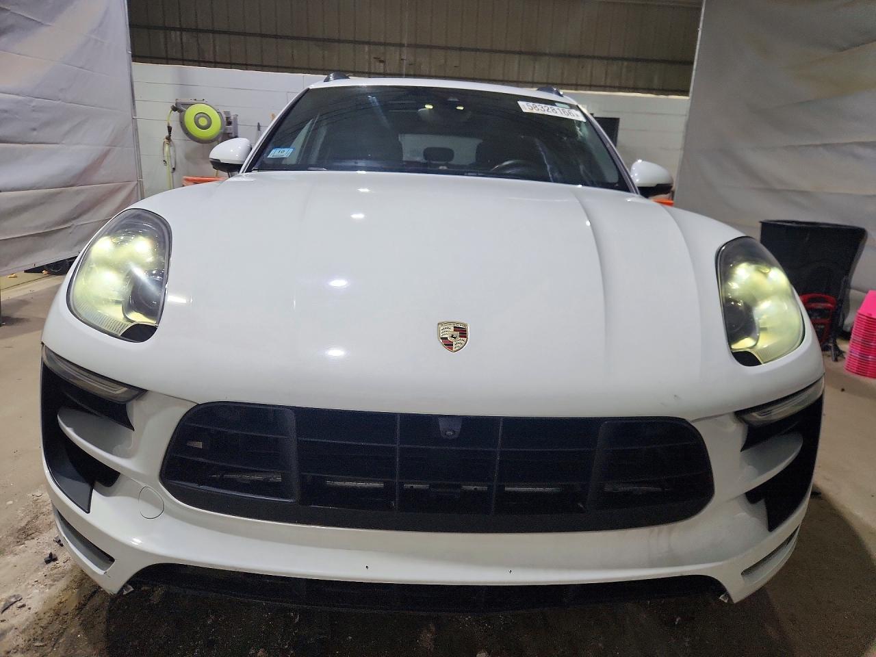 2017 Porsche Macan Gts - Image 5