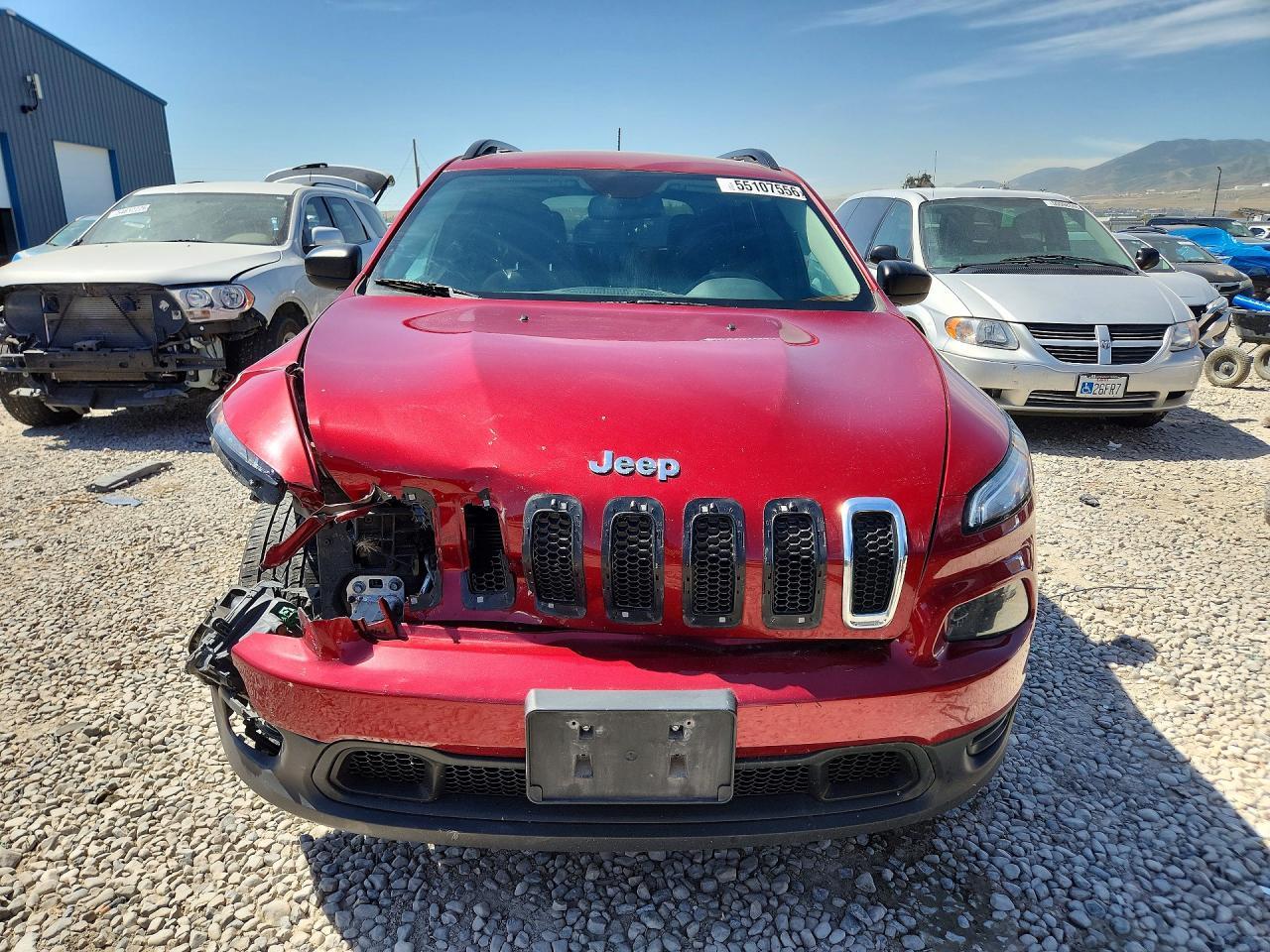 2016 Jeep Cherokee Sport - Фото 5