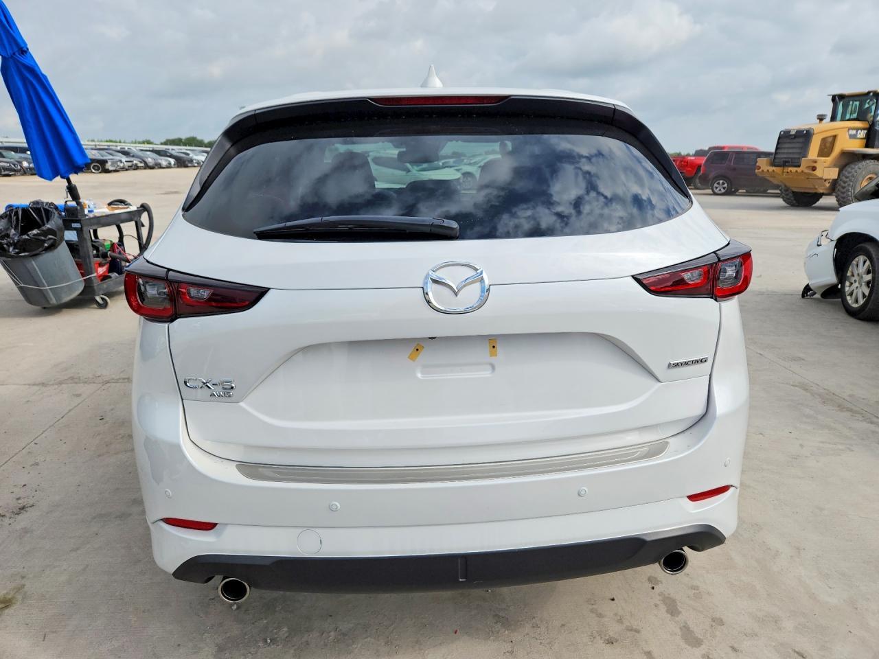 2025 Mazda Cx-5 Premium Plus - Image 6